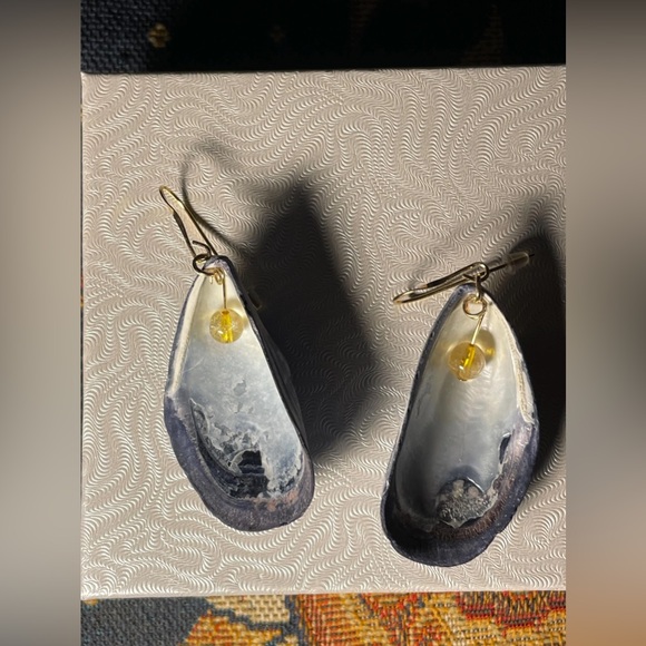 Mussel Shell Earrings with Gold Hooks - Picture 2 of 3